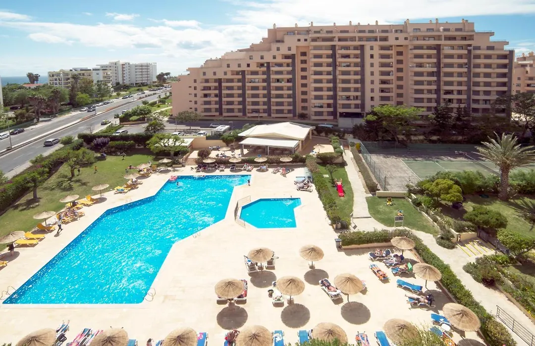 Rr Club Amarilis-1