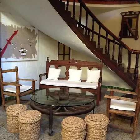 Hotel Mesón de Don Quijote-2