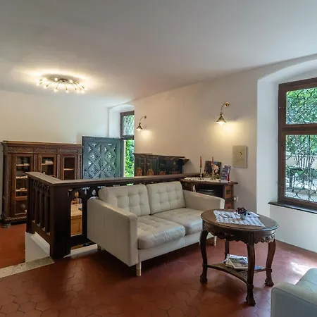Schloss-Castel Pienzenau - Guestrooms & Apartments - B&B-Hotel & Restaurant-2