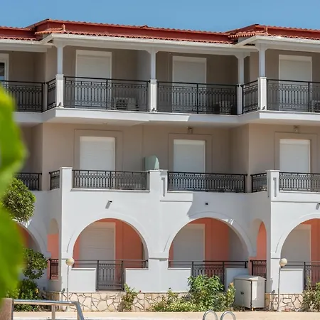 Majestic Hotel & Spa-2