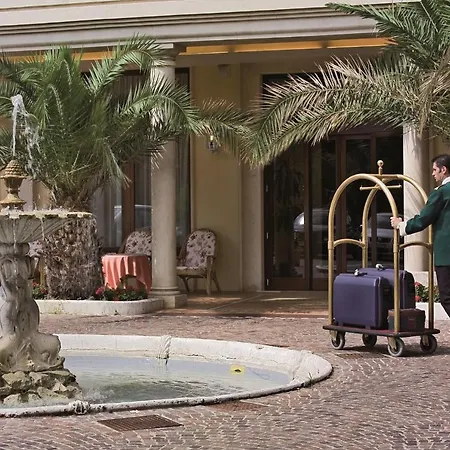 Palace Hotel Meggiorato-3