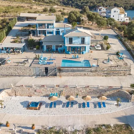 Iris Villas-3