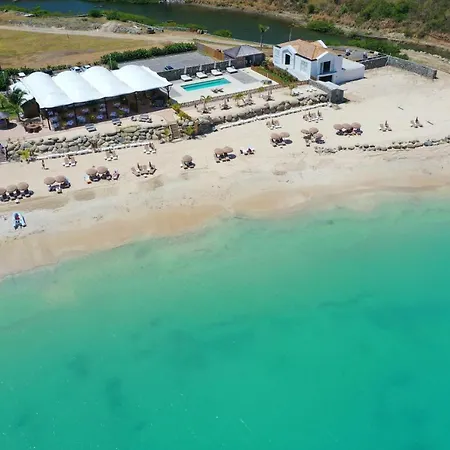 Le Domaine Anse Marcel Beach Resort-3