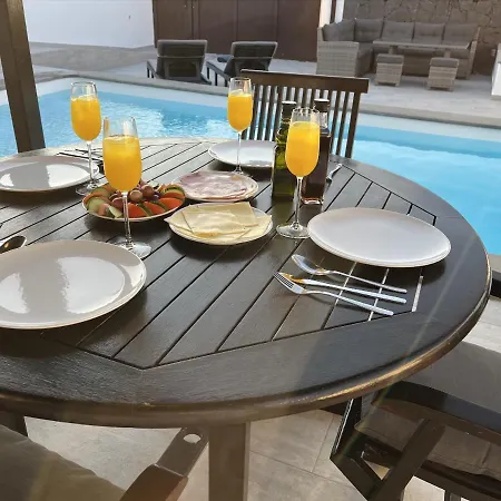 Stunning Villa Arabella - Heated Pool - Bbq - Amazing Terrace - Playa Blanca-2