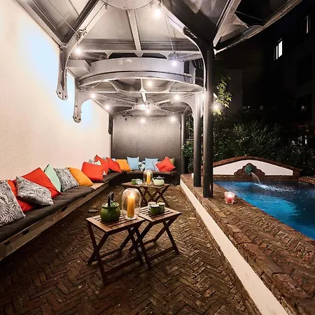 Latroupe Hotel Jardin Secret-3