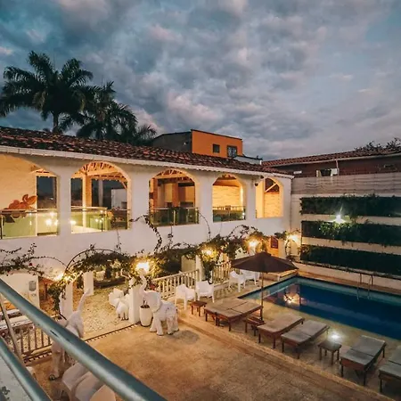 Ángel de Santa Fe by Bernalo Hotels-2