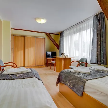 Osrodek Wypoczynkowy Barta, Sauna, Jacuzzi, Bilard-3