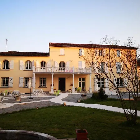 Le Clos des Cèdres b&b-3