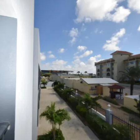 Arena Condos Aruba - Few Steps From Eagle Beach!-2