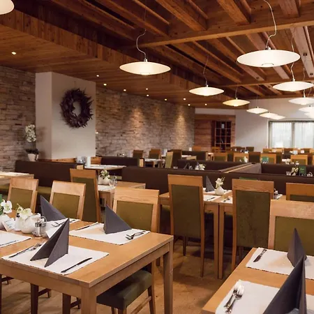 Hotel Bon Alpina-3