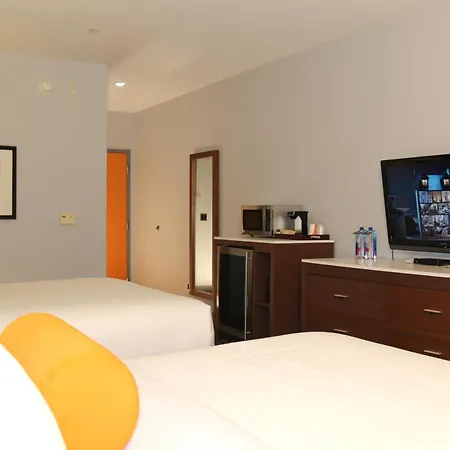 Blvd Hotel And Studios Universal-Hollywood, An Ascend Collection Hotel-3
