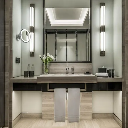 Four Seasons Hotel Kuala Lumpur-3