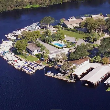 Hontoon Landing Resort & Marina-3