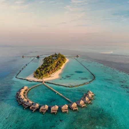 Komandoo Island Resort & Spa (Adults Only)-3