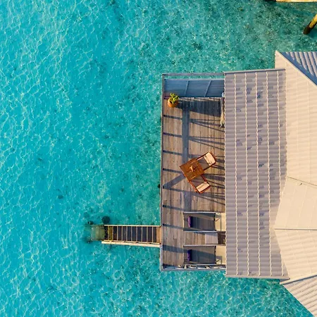 Komandoo Island Resort & Spa (Adults Only)-2