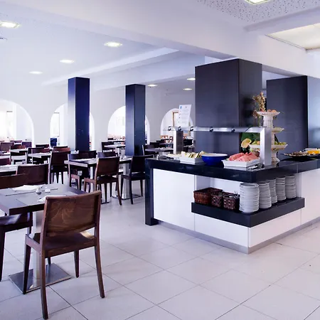 Gavimar Ariel Chico Hotel And Apartments-3