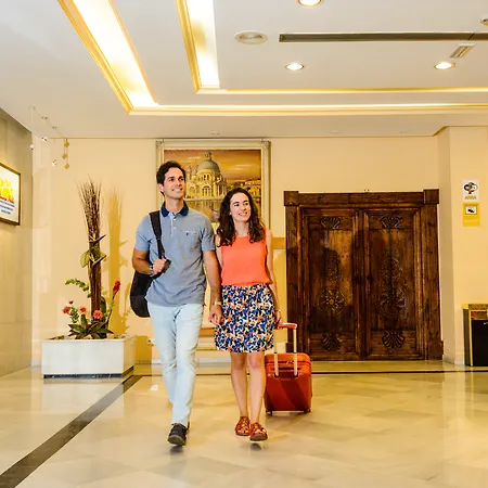 Aparthotel Monarque Sultán-2