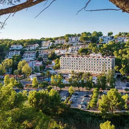 Minura Cala Galdana & Apartamentos D'Aljandar-2