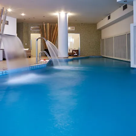 The Island Hotel - Adults Only --3