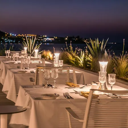 I Resort Beach Hotel & Spa (Adults Only)-3
