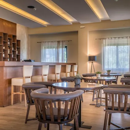 Elegance Luxury Executive Suites - Adults Only-3