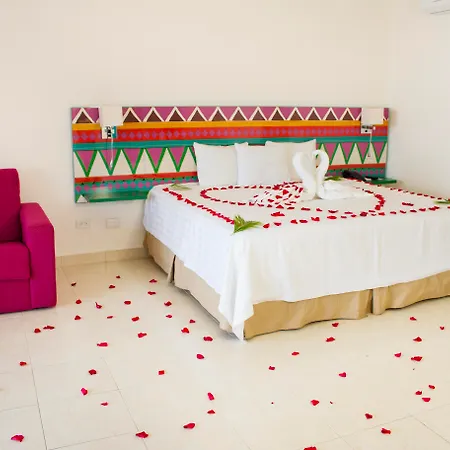 All Ritmo Cancun Resort & Waterpark-3
