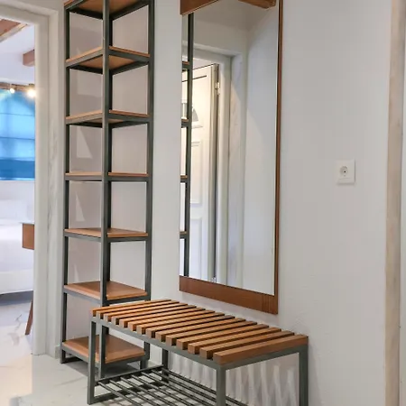 Royal Hotel And Suites-2