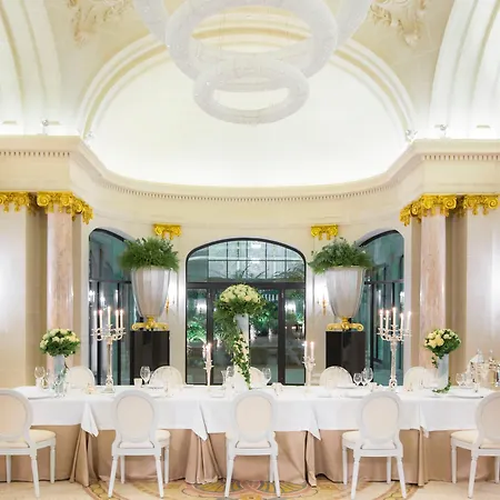 The Peninsula Paris-3