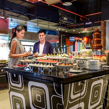 Novotel Bangkok On Siam Square-3