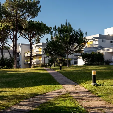Apartamentos Turisticos Pinhal Da Marina-3