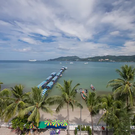 Patong Signature Boutique Hotel-3