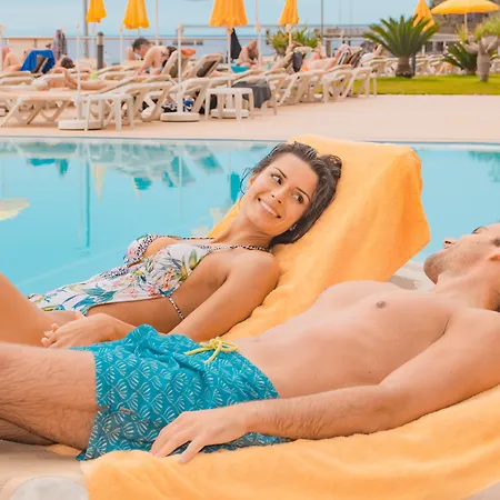 Hotel Orca Praia - Adults Only-2