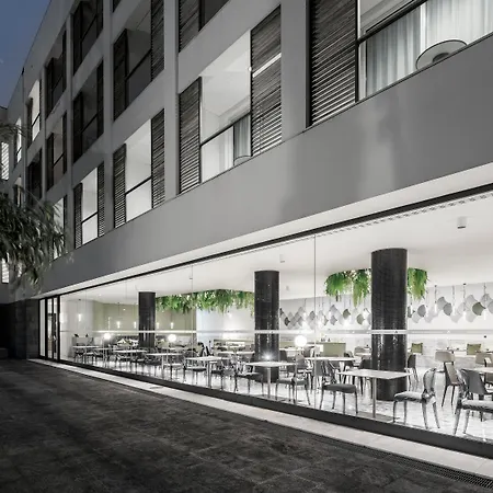 Azoris Royal Garden - Leisure & Conference Hotel-3