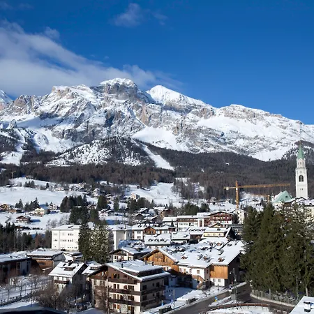Grand Hotel Savoia Cortina D'Ampezzo, A Radisson Collection Hotel-3