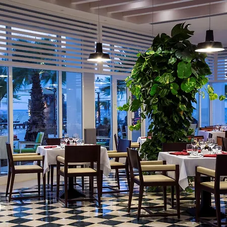 Radisson Blu Resort & Thalasso Hammamet-3