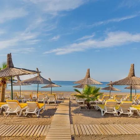 Justiniano Deluxe Resort-2