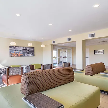 La Quinta By Wyndham Mathis-2