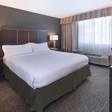 Holiday Inn Hotel & Suites Anaheim By Ihg-2