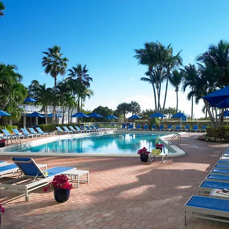 Radisson Resort Miami Beach-3