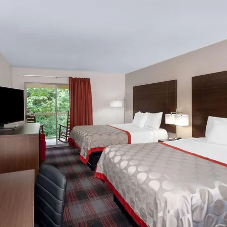 Ramada By Wyndham Maggie Valley-3