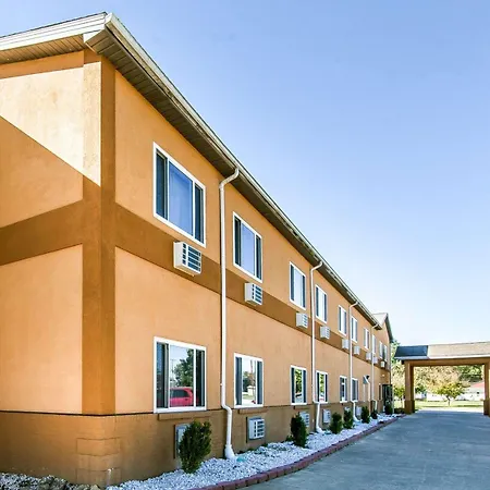 Quality Inn Seaman-3