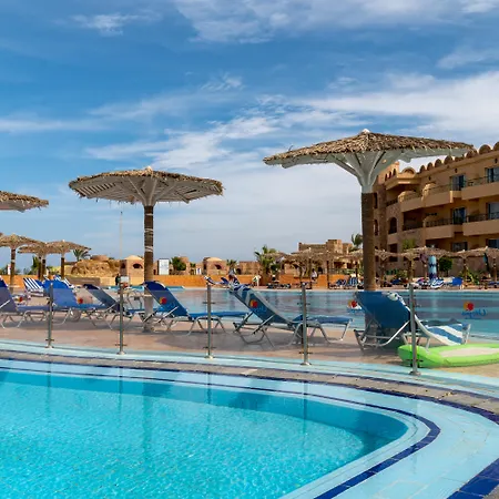 Utopia Beach Club-3
