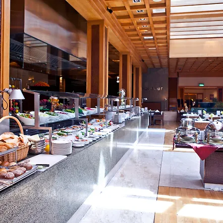 Radisson Blu Hotel, Dubai Deira Creek-3