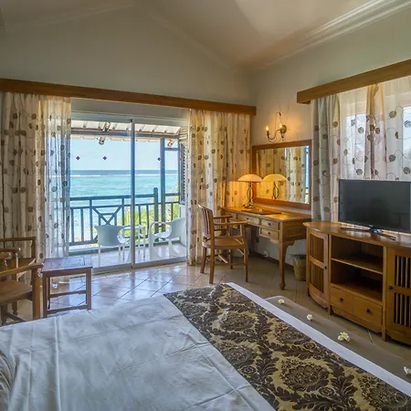 Le Peninsula Bay Beach Resort & Spa-2