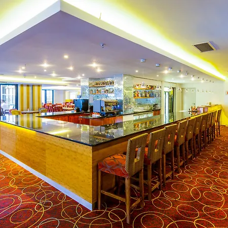 Cresta Grande Cape Town-3