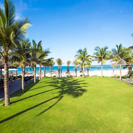 Melia Danang Beach Resort-2