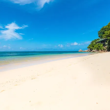 Coco De Mer Hotel And Black Parrot Suites-3