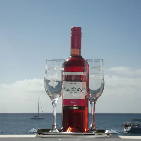 Coco Reef Resort & Spa-2