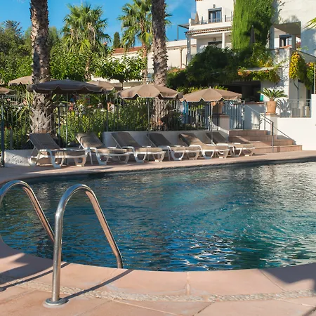 Van der Valk Hotel Le Catalogne Saint Aygulf-3