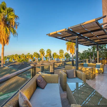 Justiniano Park Conti-3